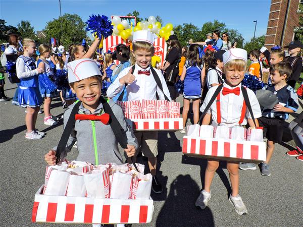 Students outside enjoying the Nolensville Homecoming Parade.
